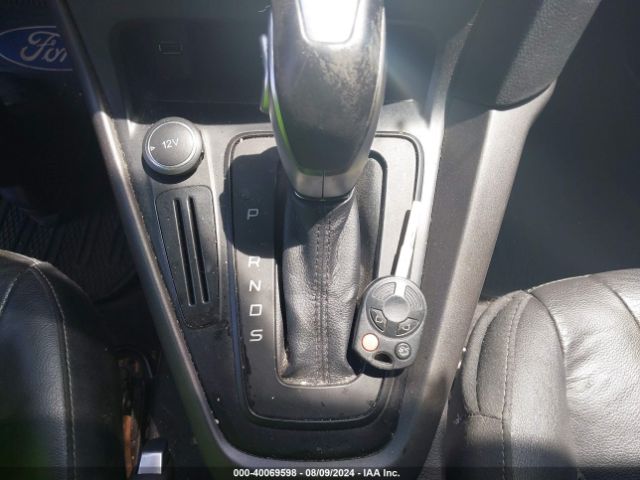 1FADP3F23FL375238 Ford FOCUS SE
