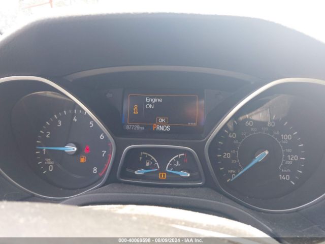 1FADP3F23FL375238 Ford FOCUS SE