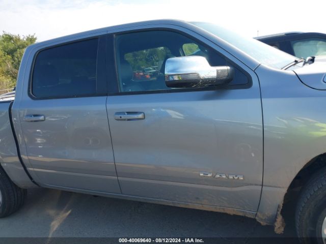 1C6RREJT9RN220652 RAM 1500 Laramie  4x2 5'7 Box