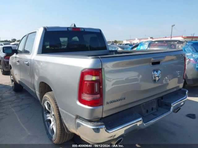 1C6RREJT9RN220652 RAM 1500 Laramie  4x2 5'7 Box