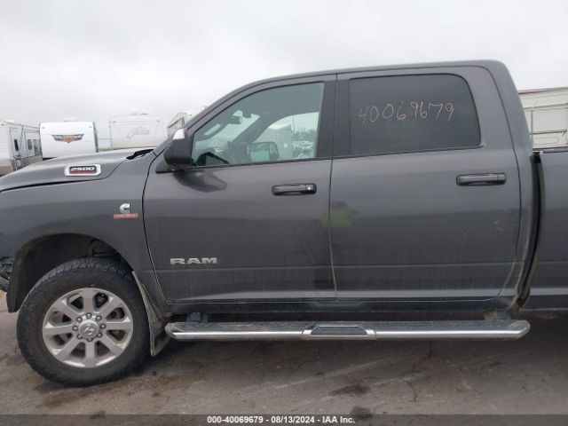 3C6UR5DL1NG202638 RAM 2500 Big Horn  4x4 6'4 Box
