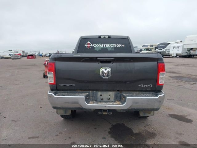 3C6UR5DL1NG202638 RAM 2500 Big Horn  4x4 6'4 Box