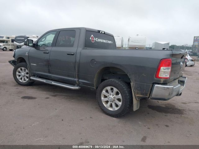 3C6UR5DL1NG202638 RAM 2500 Big Horn  4x4 6'4 Box