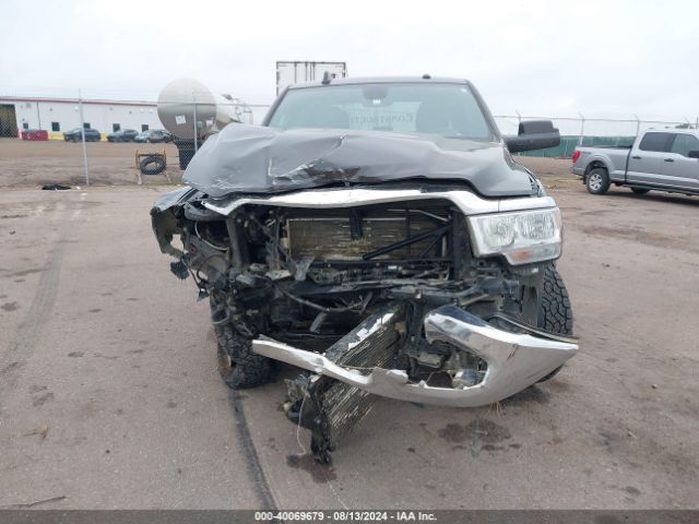 3C6UR5DL1NG202638 RAM 2500 Big Horn  4x4 6'4 Box