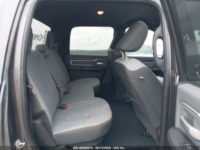 3C6UR5DL1NG202638 RAM 2500 Big Horn  4x4 6'4 Box