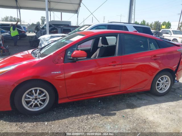 JTDKBRFU7J3060116 Toyota Prius Two