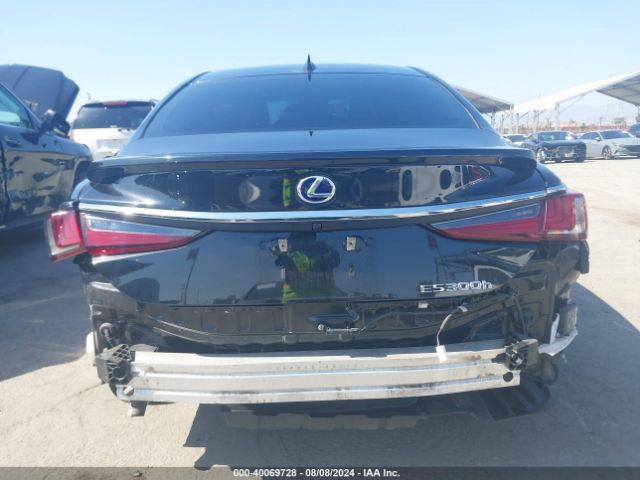 58ADA1C13NU025245 Lexus ES 300H
