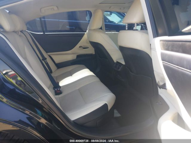 58ADA1C13NU025245 Lexus ES 300H