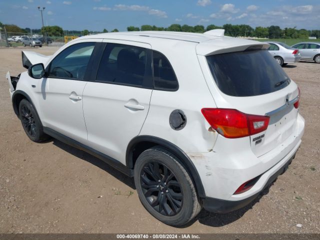 JA4AP3AU6JU016145 Mitsubishi Outlander Sport 2.0 Le