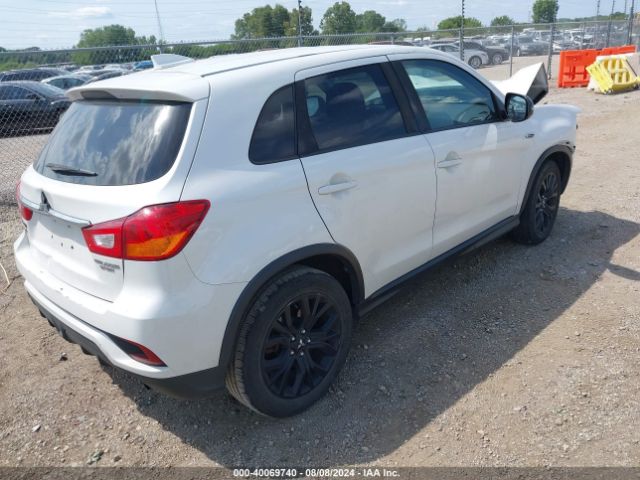 JA4AP3AU6JU016145 Mitsubishi Outlander Sport 2.0 Le