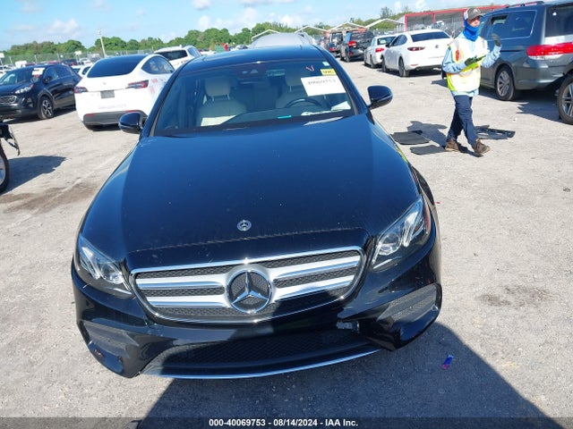 Mercedes-Benz E 300 2018 WDDZF4JB0JA333815 Image 12