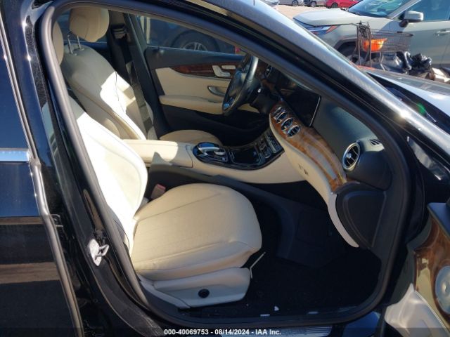 2018 MERCEDES-BENZ E 300 WDDZF4JB0JA333815 Photo 4
