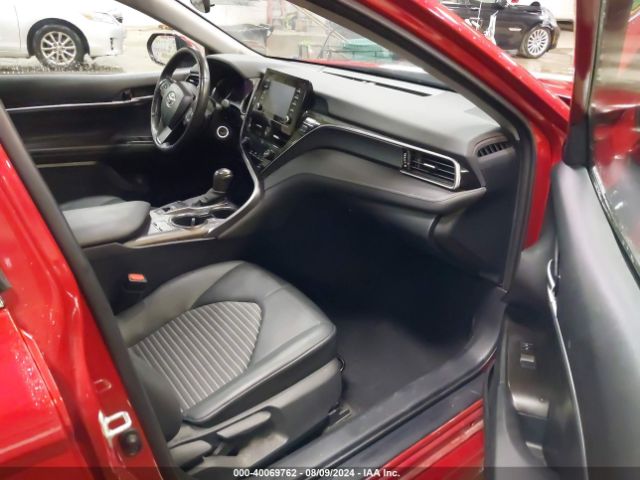4T1G11BK6MU044370 Toyota Camry Se Awd