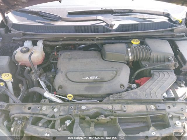 2C4RC1DGXHR525449 Chrysler Pacifica Touring