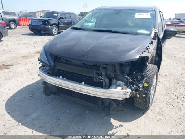 2C4RC1DGXHR525449 Chrysler Pacifica Touring