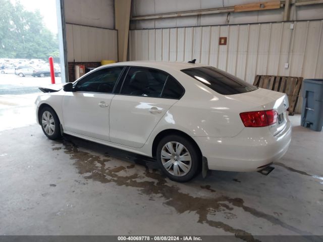3VWB17AJ9EM385985 Volkswagen Jetta 1.8t Se