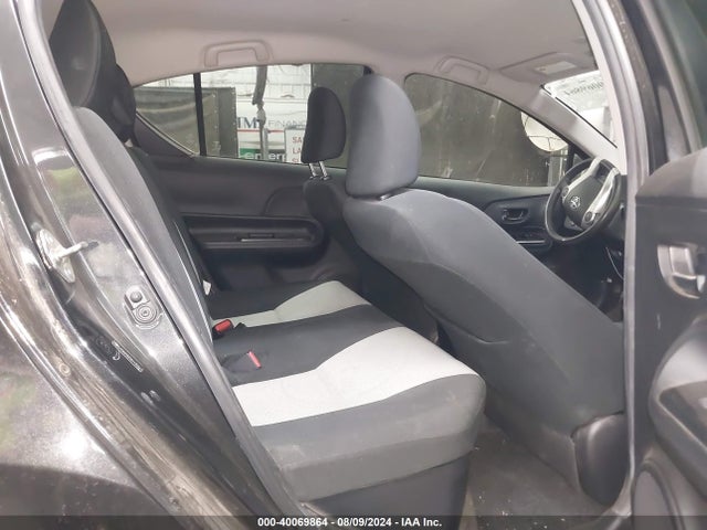 Toyota Prius C Two 2016 JTDKDTB37G1131517 Image 8