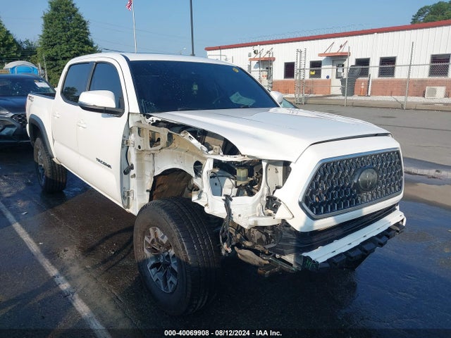 Toyota Tacoma Trd Off Road 2018 3TMAZ5CN6JM058899 головне зображення