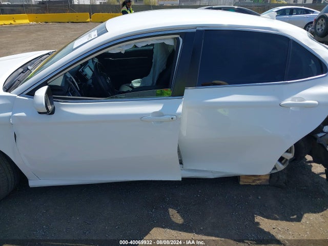 Toyota CAMRY LE 2019 4T1B11HK7KU803316 Image 14