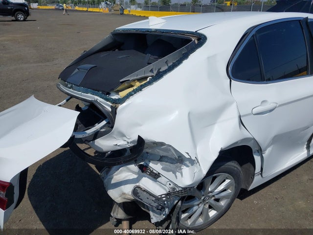 Toyota CAMRY LE 2019 4T1B11HK7KU803316 Image 18