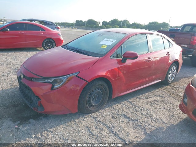 Toyota COROLLA LE 2021 JTDEPMAE8MJ134970 Image 2