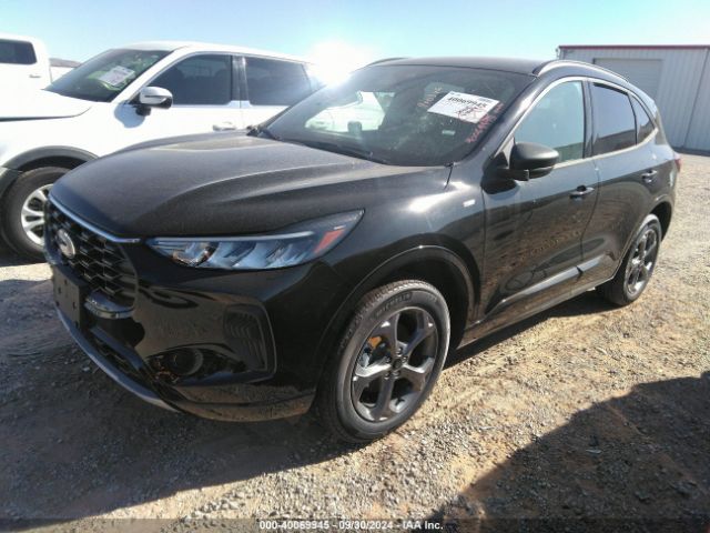 1FMCU9MNXRUA57612 Ford Escape St-line