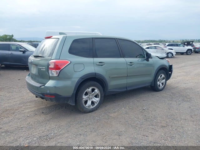 JF2SJAACXHG807926 Subaru Forester 2.5i