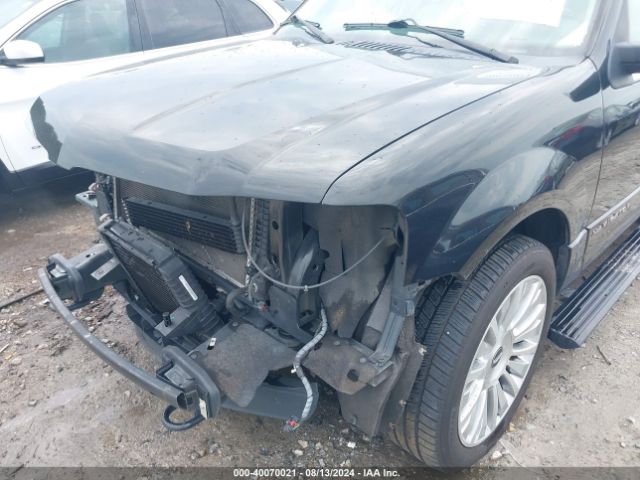 5LMJJ2JT8FEJ00650 Lincoln Navigator
