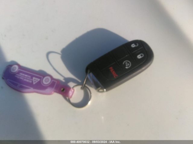 3C4NJCBB8JT193330 Jeep Compass Latitude Fwd