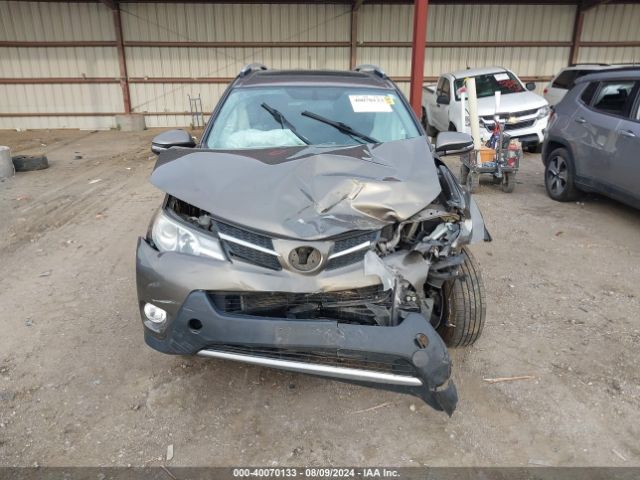 2T3WFREV8EW086405 Toyota Rav4 Xle