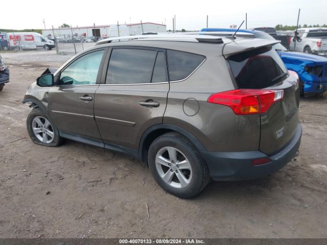 2T3WFREV8EW086405 Toyota Rav4 Xle