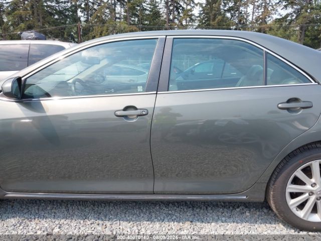 4T1BD1FK2EU124696 Toyota Camry Hybrid Xle