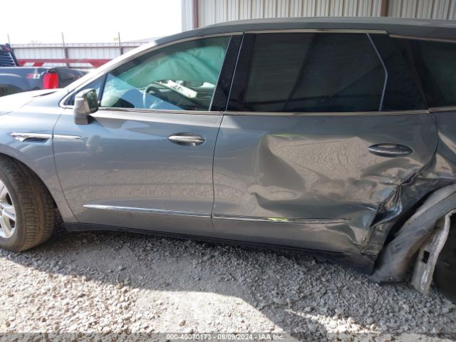 5GAERBKW8JJ134812 Buick Enclave Essence