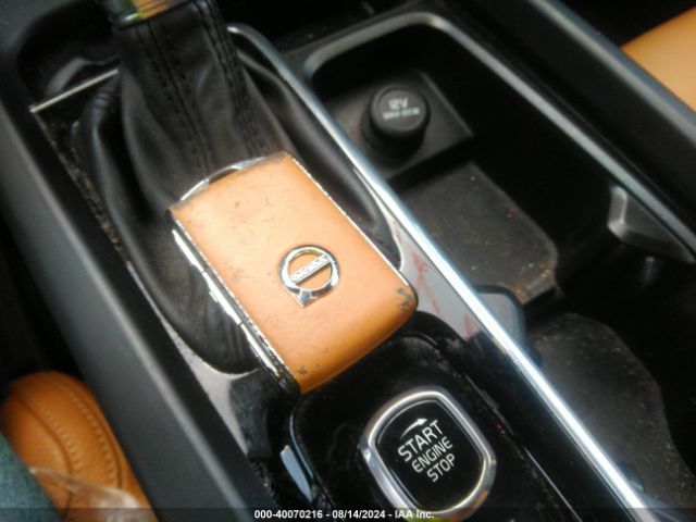 YV4102WK8L1030660 Volvo V60 Cross Country T5
