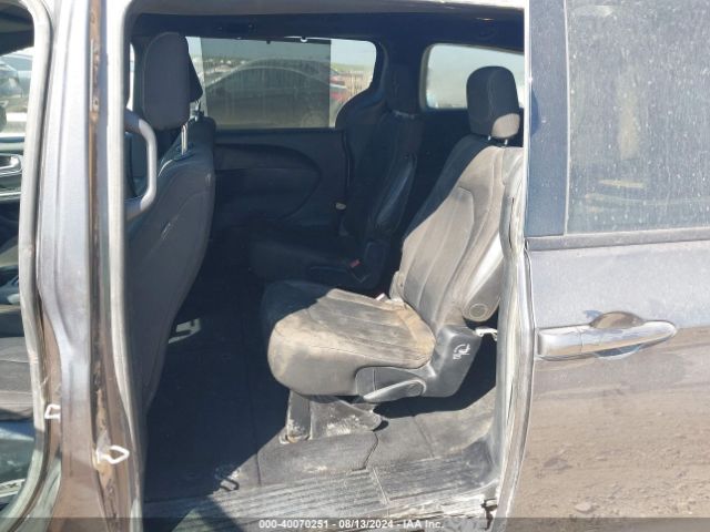 2C4RC1FG5LR128737 Chrysler Pacifica Touring