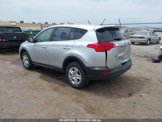 JTMZFREV9FD067714 Toyota RAV4 LE