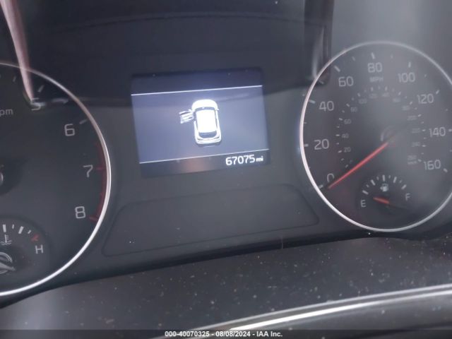 KNDEU2AAXP7354185 KIA SELTOS S