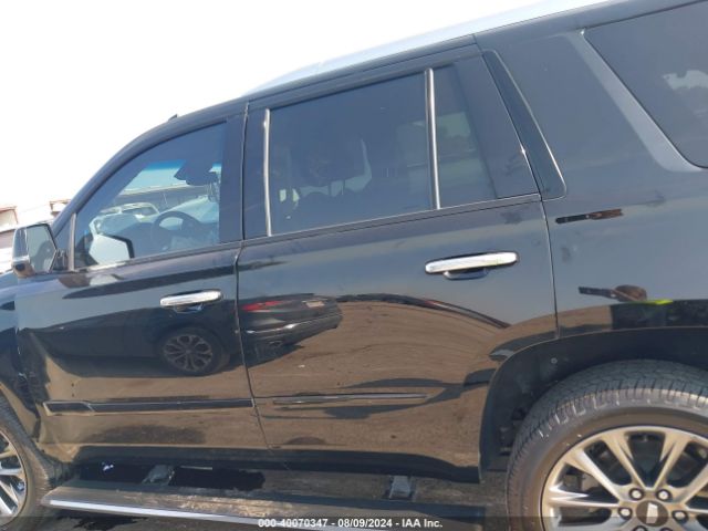 1GYS3CKJ2KR320551 Cadillac Escalade Premium Luxury