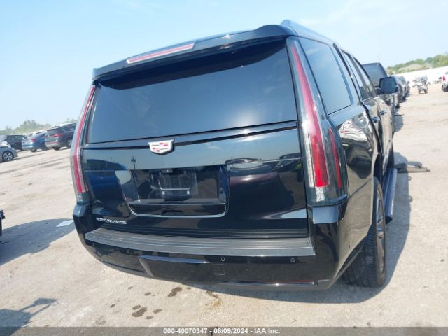 1GYS3CKJ2KR320551 Cadillac Escalade Premium Luxury