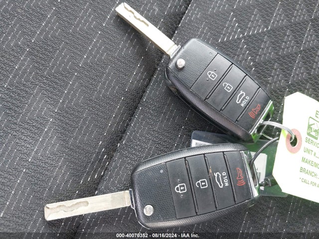 3KPA24AD2ME365364 KIA RIO S