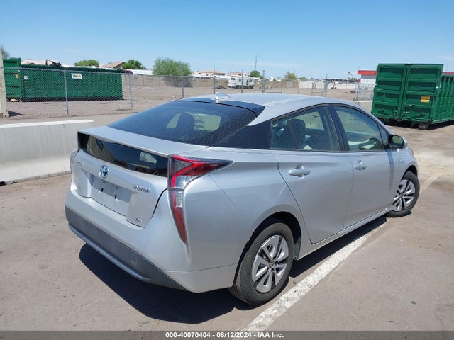 Toyota Prius Two Eco 2016 JTDKARFU6G3503822 Image 4