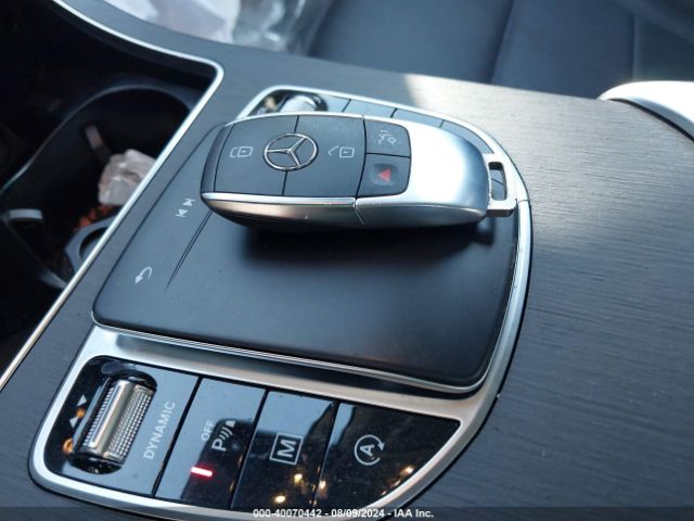 W1N0G8DB1NV327404 Mercedes-Benz Glc 300 Suv