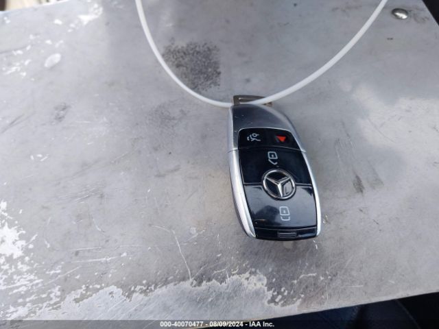 WDDZF4JBXHA072204 Mercedes-Benz E 300