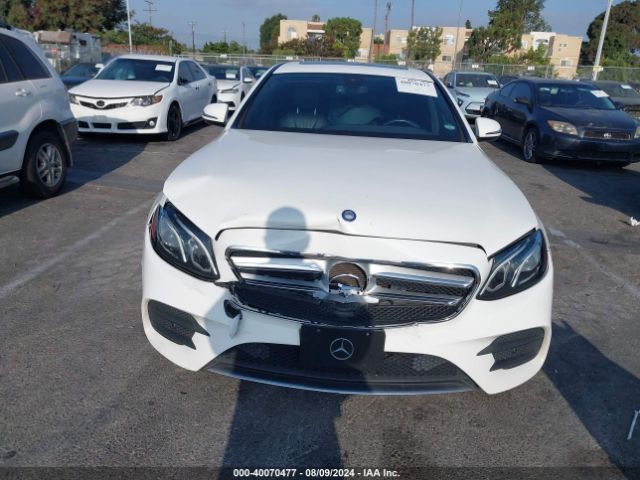 WDDZF4JBXHA072204 Mercedes-Benz E 300