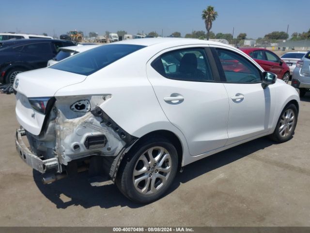 3MYDLBZV4GY144459 Scion IA