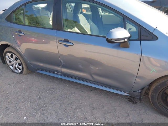 Toyota COROLLA LE 2020 5YFEPRAE7LP011104 Image 18