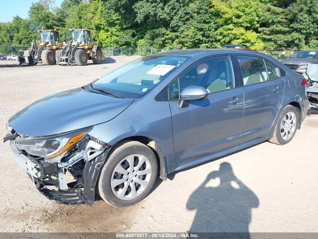Toyota COROLLA LE 2020 5YFEPRAE7LP011104 Image 2