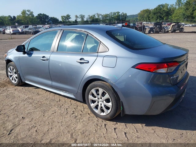 Toyota COROLLA LE 2020 5YFEPRAE7LP011104 Image 3