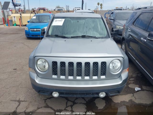 1C4NJPBA4GD738288 Jeep Patriot Sport