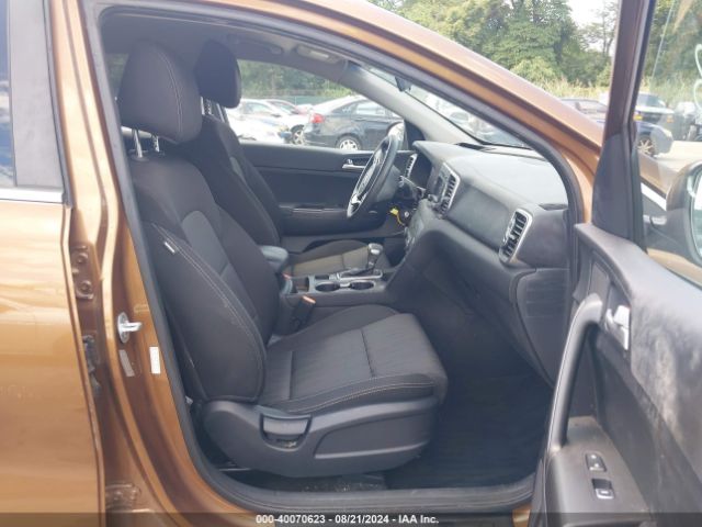 KNDPM3AC4H7236814 KIA Sportage Lx